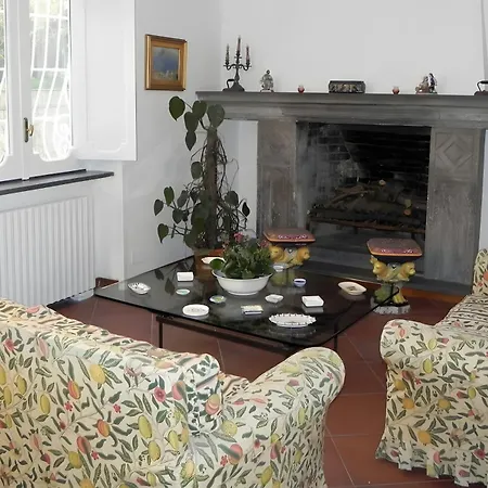 Alexandra Villa *